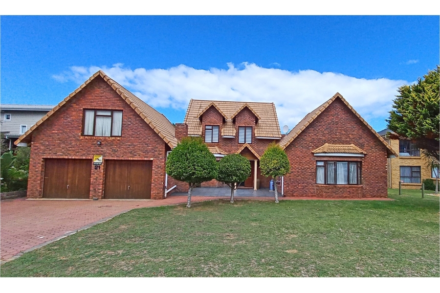 2 Bedroom Property for Sale in Hersham Western Cape
